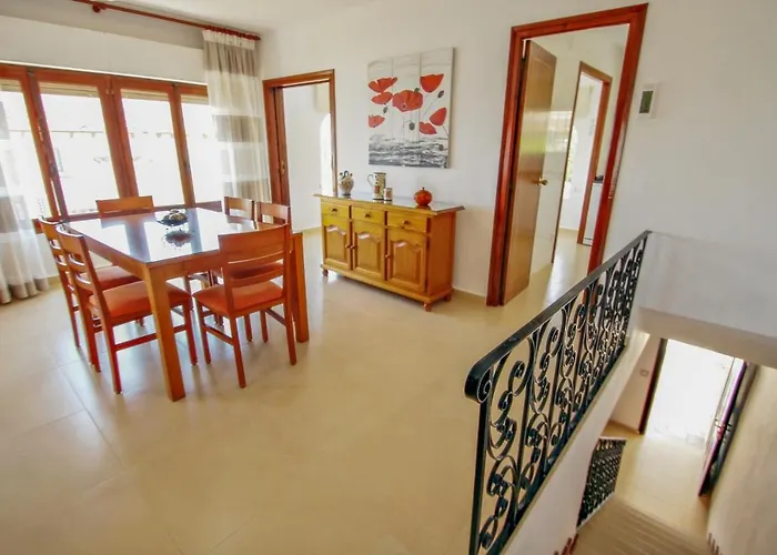 Tere - With Private Swimming Pool In *